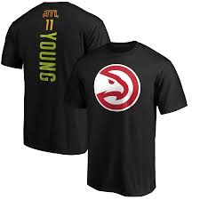 Rayford trae young was born in 1998 in lubbock, texas. Fanatics Atlanta Hawks Trae Young Playmaker Black Nba T Shirt Fansmania Eu