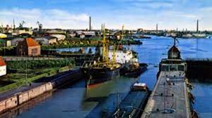 Here we explore jurong fishery port, singapore's largest fishery port that comes alive in the wee hours in the morning. Fishery Port Lock Bremerhaven De
