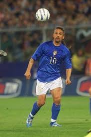 Dino baggio (born 24 july 1971) is a former italian football player. 52 Roberto Baggio Ideas Roberto Baggio Football Players Roberto