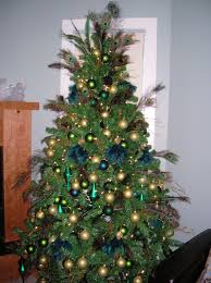 See more ideas about peacock christmas, peacock christmas tree, christmas. 21 Christmas Tree Ideas C R A F T