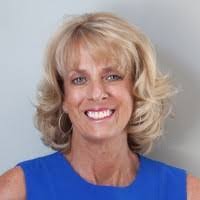 Karen Pomroy's Instagram, Twitter & Facebook