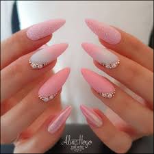 42 Fashionable Pink And White Nails Designs Ideas You Wish To Try Addicfashion However, it is easy to learn how to do them.