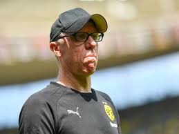Zur enttäuschenden saison, zu peter stöger, zur rolle von matthias sammer. Kommentar Peter Stoger Ist Der Einzige Gewinner Beim Bvb Bvb 09