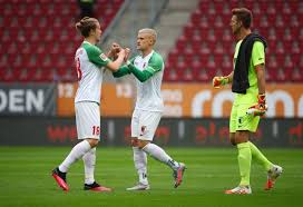 Penneteau, première recrue de reims. Le Foot Au Temps Du Covid 19 Premier Bilan En Allemagne L Orient Le Jour