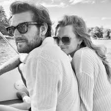Das finale wird zu tränen rühren… Traumhaft Hier Wurde Toni Garrn Ihren Alex Gerne Heiraten Promiflash De