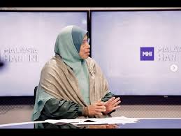 Utusan melayu didirikan oleh yusof ishak, yang kemudian menjadi presiden singapura pertama, dan abdul rahim kajai, yang dikenal sebagai bapak jurnalisme melayu. Siti Zailah Slammed For Exposing Identity Of Minor Daughter Of Murder Victim In Utusan Frontpage Malaysia Malay Mail