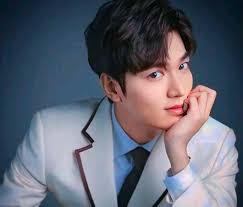 So handsome❤❤❤❤