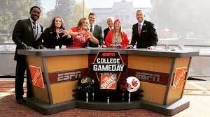 Throwing What You Know With The Espn College Gameday Correspondents Tsm Gameday Espn College