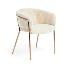 The Konnie Arm Chair Is A Fully Upholstered In A Faux Fur With A Painted Copper Metal Leg Fur Dining Chair Kave Home Dining Chairs