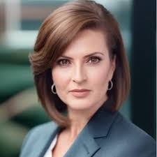 Lisa Laster's Instagram, Twitter & Facebook