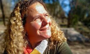 Silvia Majul retrata a Daniel Toro en "El nombrador"