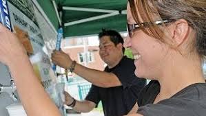 Crowd throngs renewed Irish Festival