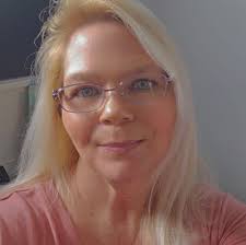 What nursing job opportunities are available in Charleston for a bilingual  RN with 30 years of experience in women's and children's health?