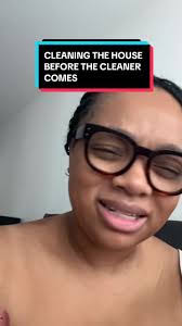 Tara Thorpe's Instagram, Twitter & Facebook