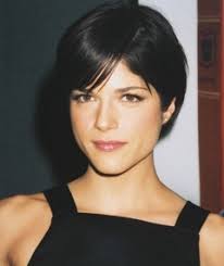 Iar's managing editor jami philbrick recently had a chance to speak with selma blair about her work on in their skin, as well as season two of anger management and the status of hellboy iii. Selma Blair Filme Biografien Und Listen Bei Mubi