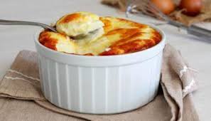 Souffle Au Fromage Inratable Recettes Mag Recette En 2020 Souffle Au Fromage Recette Gateau De Pomme De Terre