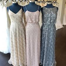 How Adorable Are These Scalloped Sequin Bridesmaid Dresses We Are Loving The Sequin Bridesmaid Dresses Bridesmaids Dress Inspiration Bridesmaid Dresses