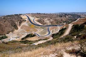 As The Government Shutdown Over Trump S Border Wall Rages A Journey Along The Entire 1 933 Mile Us Mexico Border Shows The Monumental Task Of Securing It Us Mexico Border Wall Photo Maps Mexico