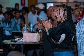 Udushya twaranze iserukiramuco ry'urwenya 'Caravane du Rire' rimaze iminsi  ibiri ribera i Kigali (Amafoto)