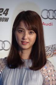 佐々木希がアウディs8で登場して驚いたワケは トランスポーター イグニッション 20150928audisasakinozomi 56 clicccar com クリッカー 佐々木希 髪型 ジャパニーズビューティー 美容