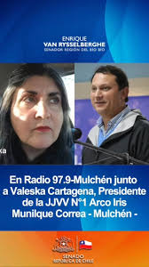 En Radio 97.9-Mulchén junto a Valeska Cartagena, Presidente de la JJVV N°1  Arco Iris Munilque Correa