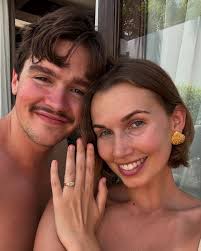 Astrid Totté (@astridtotte) • Instagram photos and videos