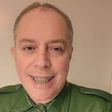 Amazon.com: Stop Stuffing Your Face: How You Can Control Emotional Eating  and Overcome Food Addiction (Audible Audio Edition): Jason Newman, Nadia  Farrell, Joel Newnham: Audible Books & Originals