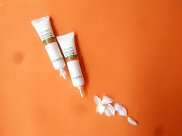 Good for your hair and the environment. Oriflame Nature Secrets Hot Oil For Dry Damaged Hair Review