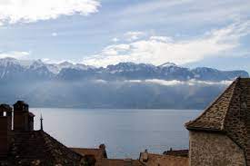Toerisme mogelijk met ruime verblijfsmogelijkheden. Op Vakantie Naar Het Meer Van Geneve Zwitserland Frankrijk Bergwijzer