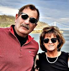 James "Jay" A. Roark, 69, of Lloyd, Kentucky passed away Monday morning,  December 11, 2017 at his residence. Jay was born October 15, 1948 in Carter  County, Kentucky to the late Earl