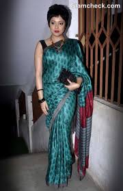 You have probably seen one if you have ever watched a bollywood movie. Short Hairstyles For Sarees For Indian Women Over 50 Hair Styles Short Hair Styles Short Cropped Hair