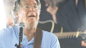 Richie Havens, Woodstock's first act, returns for finale