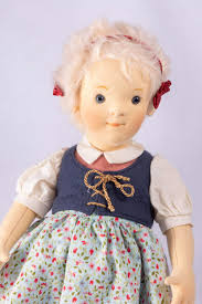 Doll Scale ~ Steiff Kinder Collection R. John Wright Sophie Little Girl  Felt Doll No. 219/500 Year 2007 Limited Edition Artisan Made