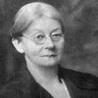 Martha Taft's Instagram, Twitter & Facebook