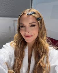 Los 7 tratamientos que Lindsay Lohan se ha hecho para quitarse 10 años