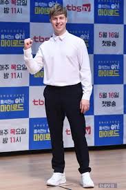 5일 서울용산경찰서는 이날 오전 9시 25분께 한남동 독서당공원에서 성동구청 소속 환경미화원 이 모씨와 주한 벨기에대사 부인 쑤에치우 시앙 씨가 다툼을 벌이다 서로 밀치고 언성을 높이기도 했다고 밝혔다. M5lnvphnuvpfem