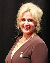 Stacy Byrne's Instagram, Twitter & Facebook