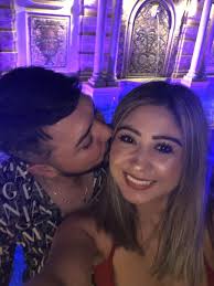 Sandra Cardoza and Junior Godinez's Wedding Website