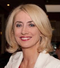 Theresa Lowe's Instagram, Twitter & Facebook