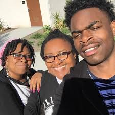 Barbara Correa (@barbara.correa.104) • Facebook, Connect with friends