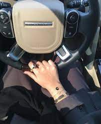 Pin By Daniele On Carss Girls Driving Luxury Cars Range Rover Range Rover