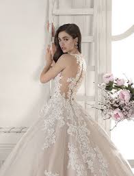 We did not find results for: Demetrios Brautkleider 2019 Zeitlos Innovativ Und Einfach Traumhafte Hingucker Fur Die Hochzeit Braut Kleider Hochzeit Brautkleid