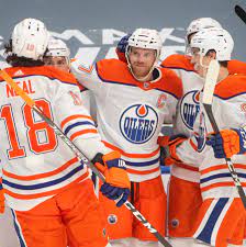 In the case of connor mcdavid, he's so likely to get a point that he's one of just a few players in the league whose point prop is over/under 1.5 points. Stars Aligned Mcdavid And Matthews Set And Keep The Pace The New York Times
