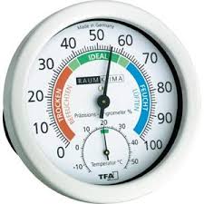 Wenn nun aber 20°c warme luft mit 75% luftfeuchte in die wohnung gelassen wird, wird sich nicht viel ändern. Luftfeuchtigkeit In Deutschland Luftfeuchtigkeit Empfehlungen Und Beratung