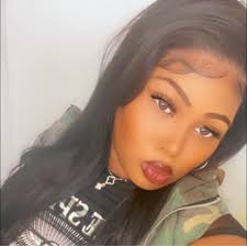 Ariel Vance's Instagram, Twitter & Facebook