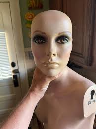 Hime Cut Hairstyle in Video Game Edits