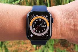 While the apple watch has shown rivals the way, there's a bit of catch up being played. Apple Watch 6 Im Test Smartwatch Primus Fur Ios Techstage