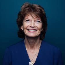 Marcia Ward's Instagram, Twitter & Facebook