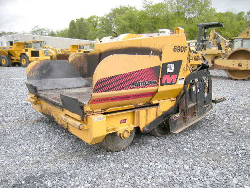 Mauldin 690F Asphalt Paver