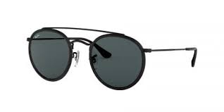 Achetez vos lunettes de soleil pour homme en ligne à prix spécial. Lunette De Soleil Homme De Style Tendance Au Meilleur Prix Livre Chez Vous